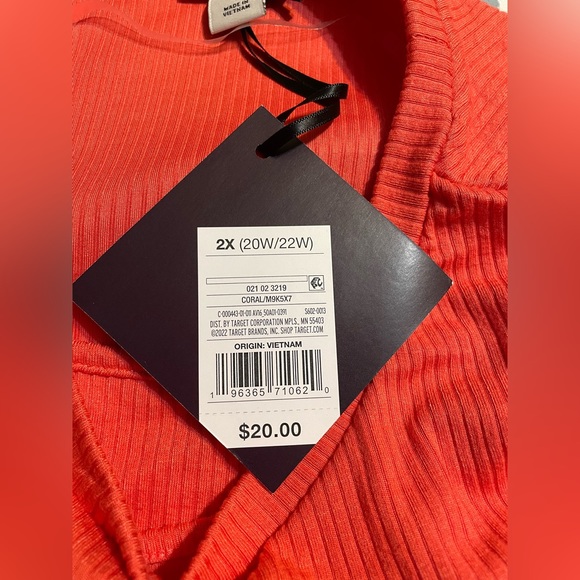 Ava & Viv coral blouse with front cutout - Picture 6 of 7